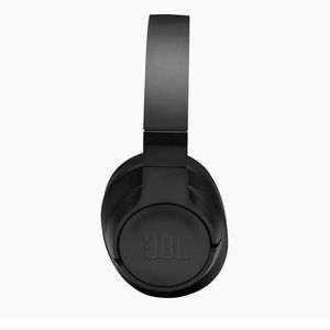 JBL pure bass wireless headphones. Tune 710bt